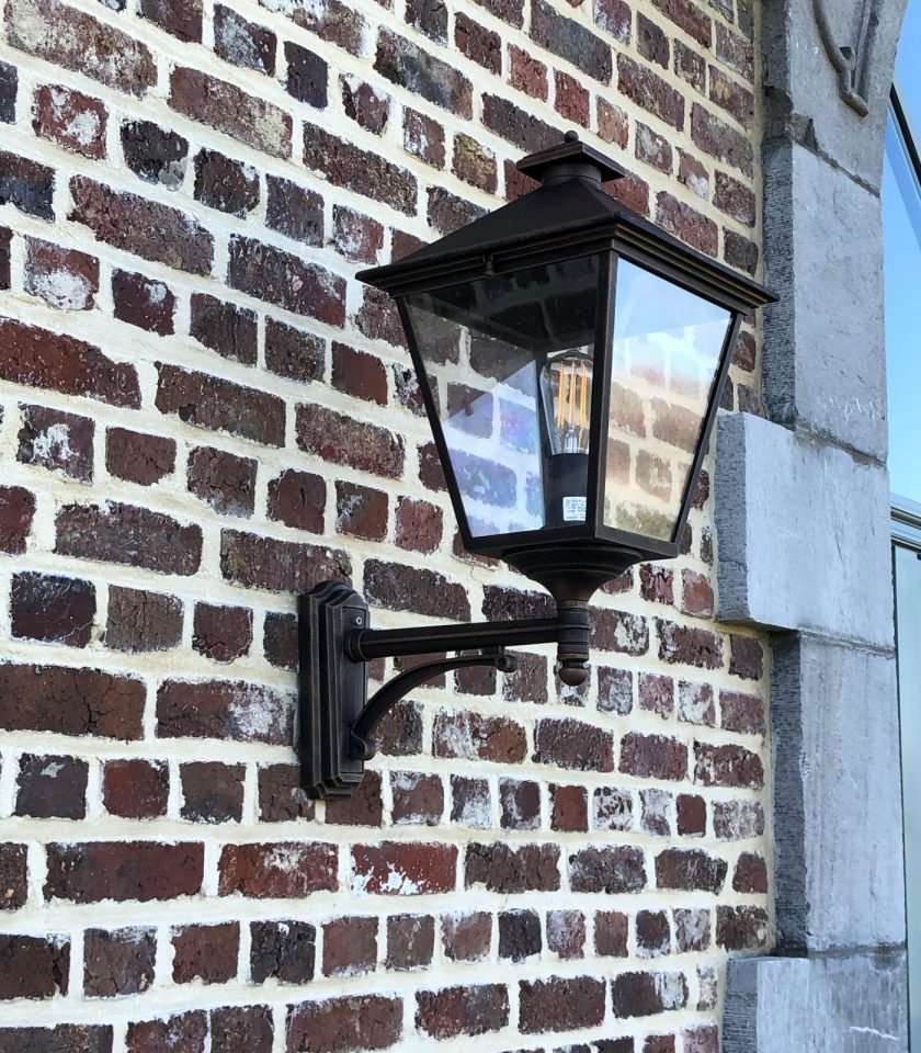London Arm Wall Light by Norlys