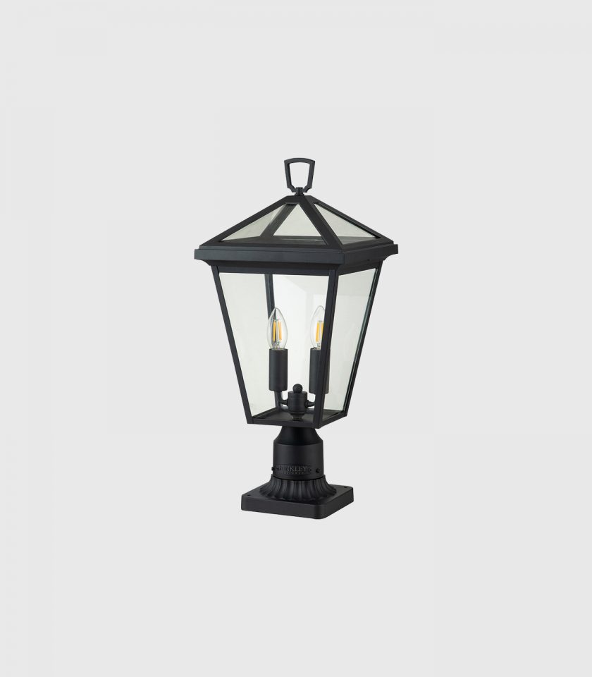 Alford Place Pedestal Light by Quintiesse