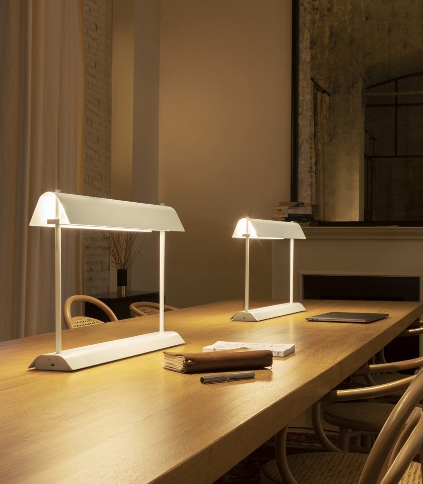 Gada Table Lamp by Estiluz