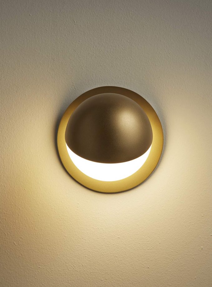 Alfi Angled Wall Light by Estiluz